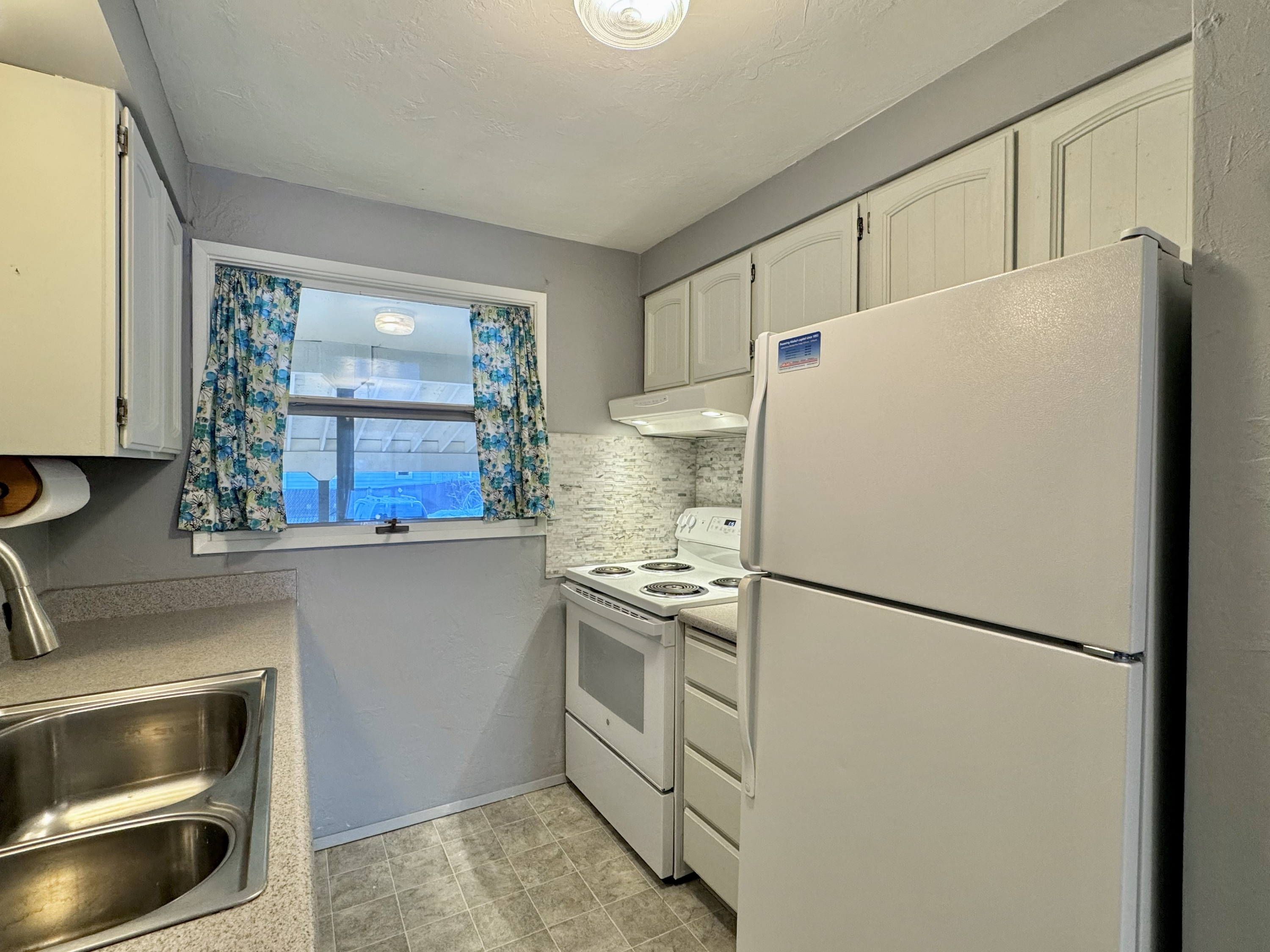 3264 Mendenhall Loop Road - 1