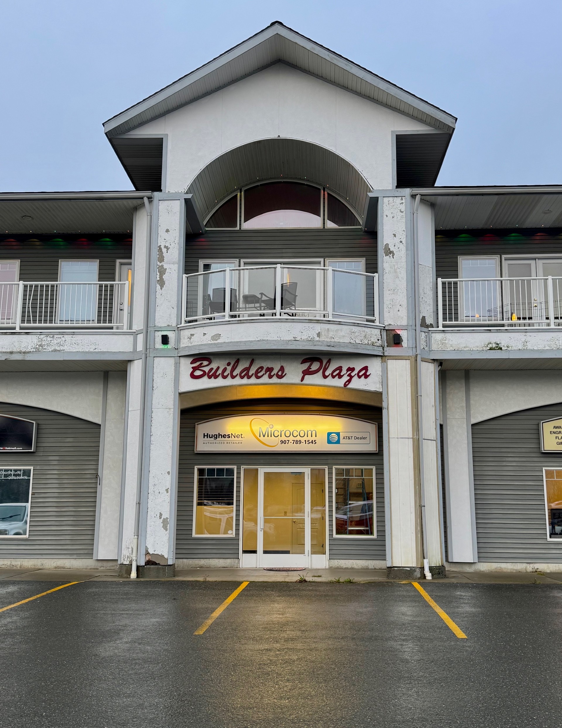 1900 Crest Street Suite 105