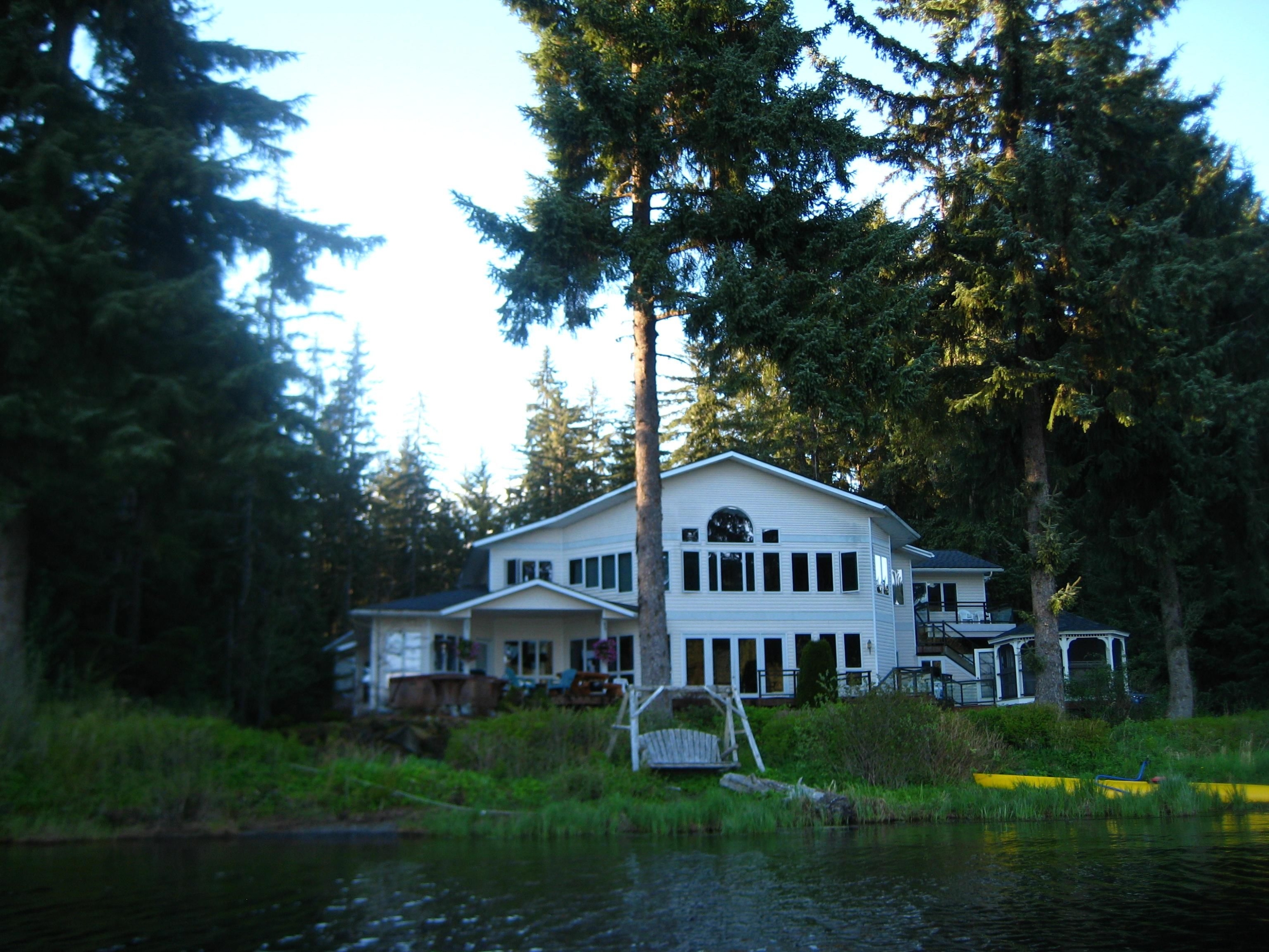 11595 Mendenhall Loop Road - Cottage